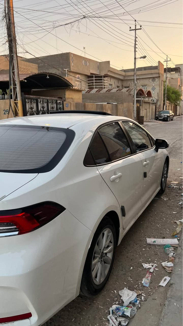 كورلا هايبرد تجميع الصين الشكل الخليجي 
السياره فول مواصفات فول كلش 
ماشيه 40 الف 
سياره اقصاد راعيها بصره الولد موجود وصديقي واستقطاع مباشر وكاله ثاني يوم يسويلك 
سياره جديده شوفت عينك بيها طخه بسيطه بلبنيد اقل السانتيم وطخات بلدعاميه الكدام 
السعر 145 وقابل للتفاوض *********** شط العرب, البصرة
