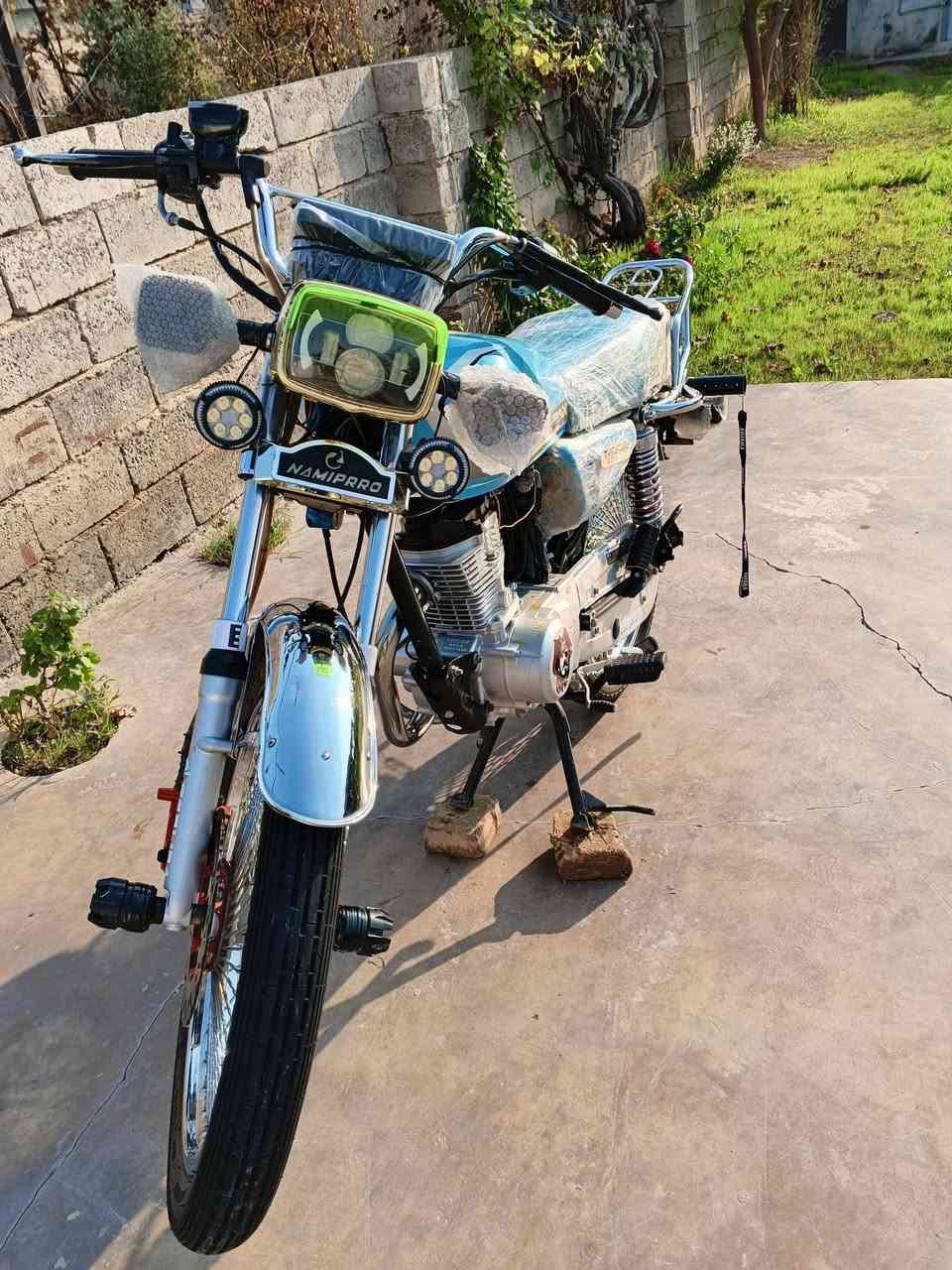 تايكر للبيع موديل 24
ماناقصها شي 
مكينته ناعمه
كهربائيات كله شغاله 
عداد اكتروني شاشه
السعر خاص او اتصل
***********
