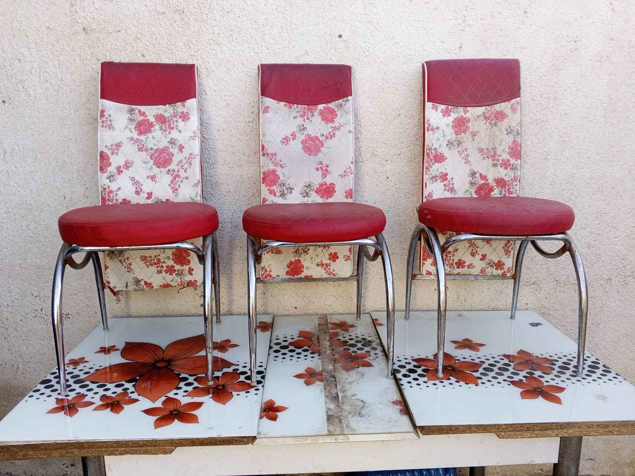 للبيع ثلاجه شغاله شرط
وبراد شغال وطبله كلمن وسعرهه
رقم الهاتف ***********
مكاني سماوة
