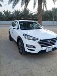 توسان 2020 شركة الكاصد  كفالة من الفتح والصبغ والتبديل  محرك 2000 دوش ...