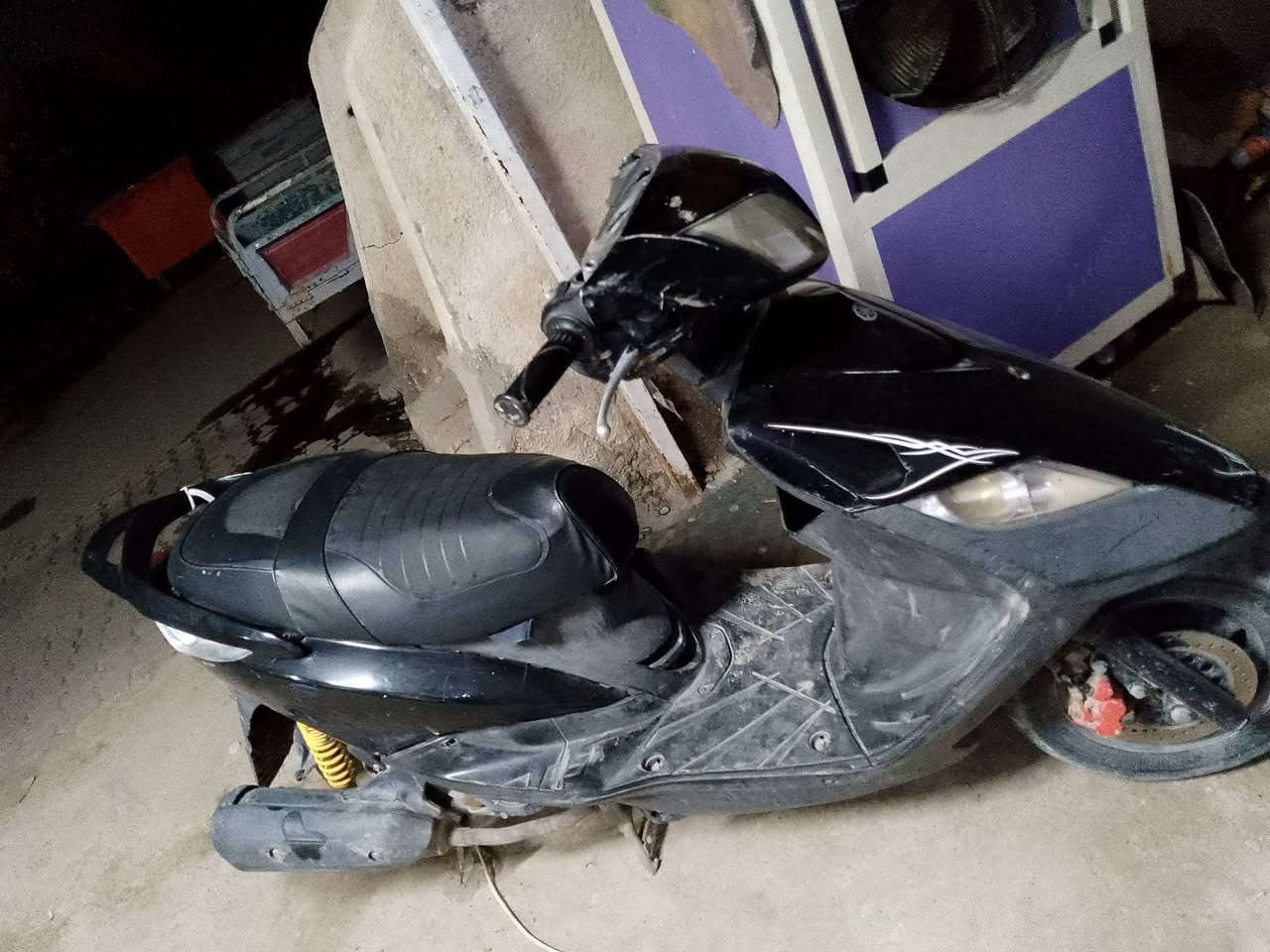 سلام عليكم دراجه ماكس ثعلب نضافه فول هندر وسلف ما مفتوحه جيب فيتر وتعال السعر 600وبيه مجال المكان سلمان باك المدأئن الرقم ***********.
