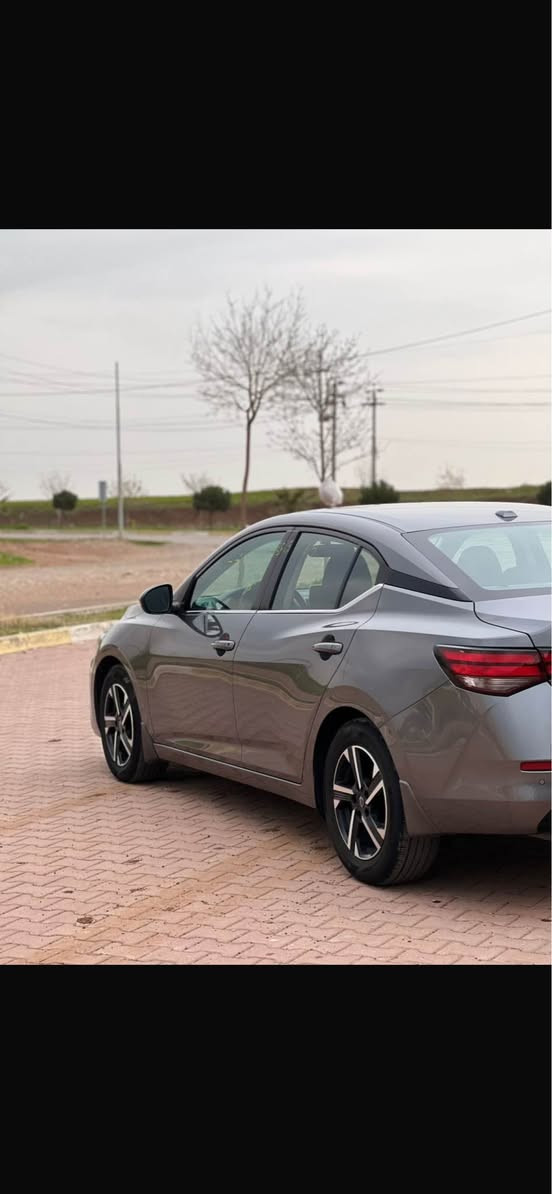 نيسان سينترا sv
مودیل 2025
سبغ/ بوستک هه‌ردو ده‌رگای نه‌فه‌ر 
بی ایرباک بی داخلی 
گیر و مه کینه شه‌رت
مواصفات sv
شاشه‌مه‌زن
کوشن هیته‌ر
سکان هیته‌ر
حساس
رادار
کامیره
به‌‌صمه
شغال
تحکم سترین
شوین /ئاكري
سعر/ 138 ومجال
واتساب / *********** دهوك, العراق
