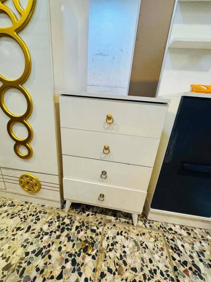 غرفه 9 قطع ضخمه تخبل نضافه 100‎%‎ سعرهه 525 الف


**إذا كنت صاحب هذا الإعلان وتريد حذفه لأي سبب، رجاءا أرسل رسالة إلى الدعم الفني**