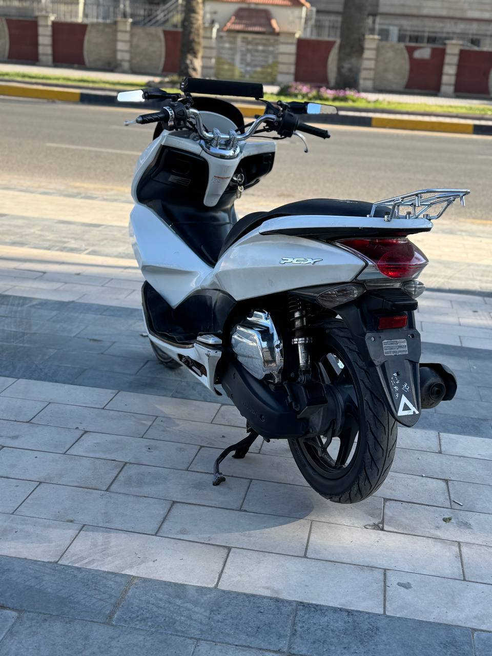 سلام عليكم دراجه بي سي اكس مكفوله كفاله عامه مكينه 150س مكاني بغداد الحسينية مال راشديه سعرها مليون و350 وبيها مجال ***********
