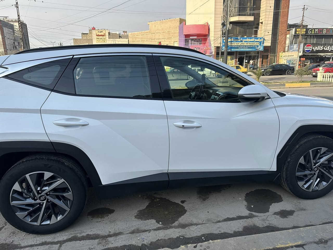 توكسان موديل 2024 خليجي ماشية 37الف سيارة نظيفة حلوة موصفات نص فول السعر 220$وبيه مجال الاستفسار ***********
