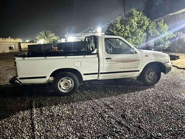 السلام عليكم سيارة نيسان موديل 2008 بدون ضرر رقم أربيل محرك شرط ما مفتوح السعر 100 وبي مجال قليل اتصل وتدلل  
***********
