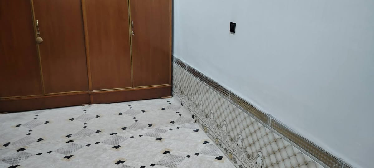 بيت 200 متر حي المعلمين
غرفتين صاله مطبخ صحيات استقبال
مرقم بلديه جاهز نزله صناعي ثاني فرع عن الاسواق
ب90 مليون


**إذا كنت صاحب هذا الإعلان وتريد حذفه لأي سبب، رجاءا أرسل رسالة إلى الدعم الفني**