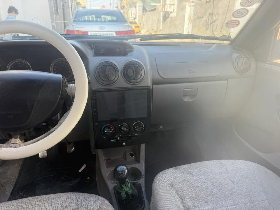سلام عليكم سايبه مديل ١٨ رقم نجف  مكانه نجف سياره حلوه جديده ما عايزه شي بدون راعي مكفوله من سرقه او عشاير سعره ٢٥ ما عايزه شي ***********@
