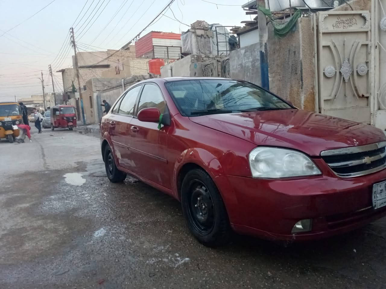 السلام عليكم فورنزا للبيع موديل 2007 سياره نضيفه كير مكينه مكفوله أضرار بس الي واضح بل صوره سياره جاهزه بأسمي تحويل ثاني يوم السعر 62 وبيها مجال ***********
