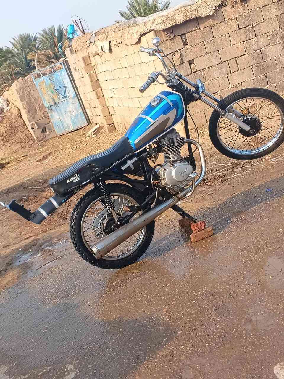 السلام عليكم دراجه نامه شلامجه للبيع السعر خاص الاستفسار ***********
