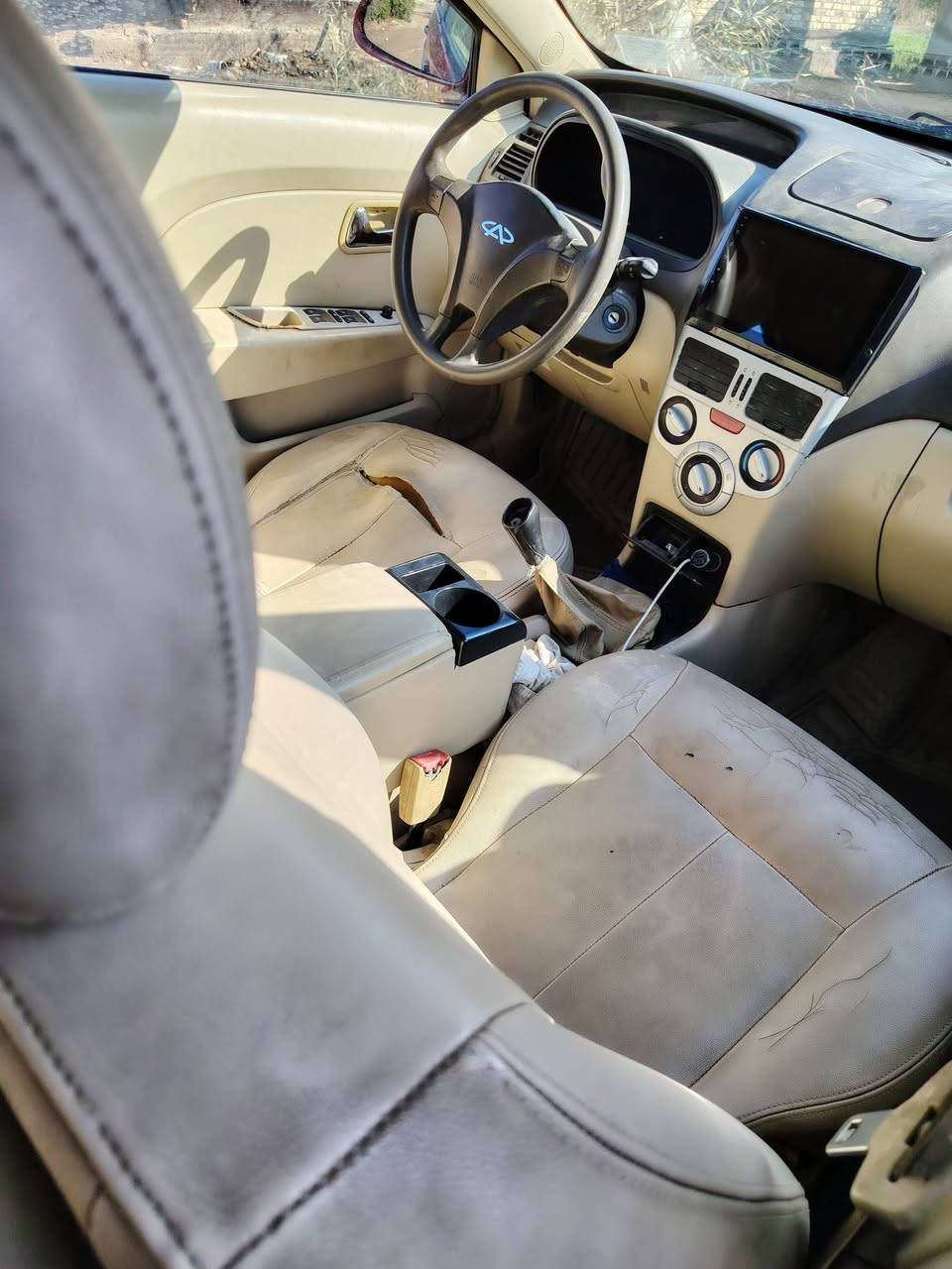 شيري فلاوين موديل 13 مكفوله من كلشي وبيه سونار 
السعر 33 وبيه مجال مكان السياره الديوانية 
***********
