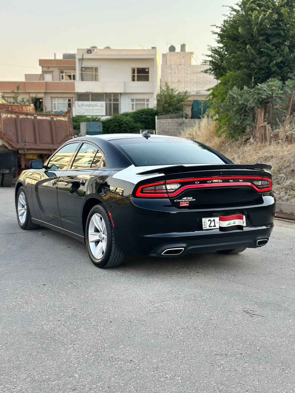 DODGE CHARGER 2019 xt
-***********

دوج جارجر كلين بدون صبغ
كفالة بدون صبغ بدون ضربة و بدون تبديل
رقم سليمانية و مركّز سليمانيه 
سنوي جديدة ٢٠٢٨ 
ماشي ٧٠ مايل 
-محرك 6 سلندر 3600

- كشن كهرباء
- كشنات تدقية 
- كير ماوص 
- شاشة كبيرو كاميرا و حاسة 
- تحكم استير و تحديد سرعة 
- مرايات تدفية 
- سيستم حاسة باركينك 
- اوتو هولد 
سيارة جديدة و سونار موجود 
ابشرط تحويل و او وكالة
