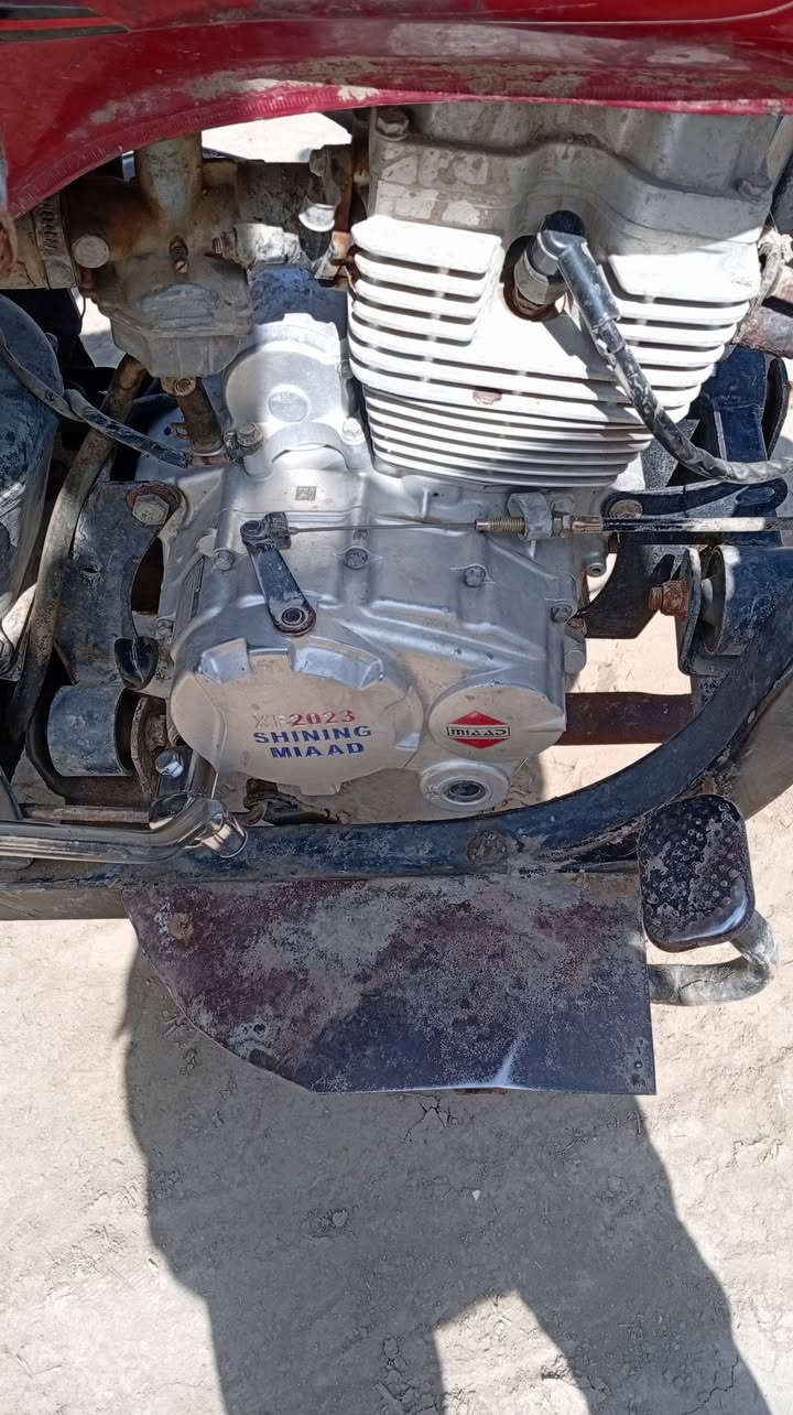 سلام عليكم ستوته البيع كلك السعر 800 هاذه رقمي ***********
