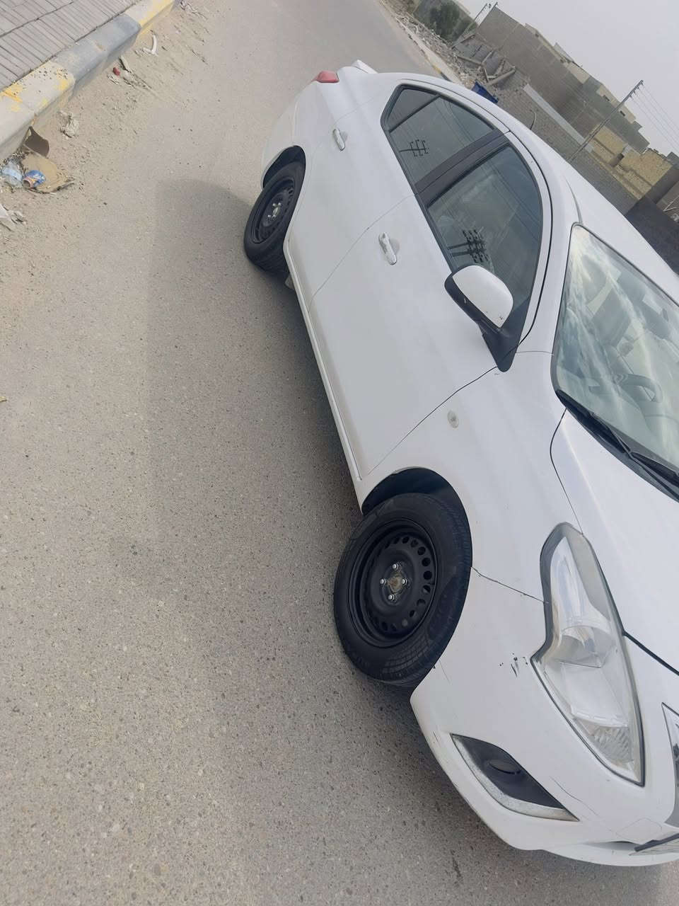 نيسان سني مديل ٢٠٢٢
بيه بارد جاملغ لامامي وخلفي بي صبعين وخماره رصعه بيه 
وباقي كفاله 
سعرها ١٠٤ وبيه مجال استفسار اكثر ***********
