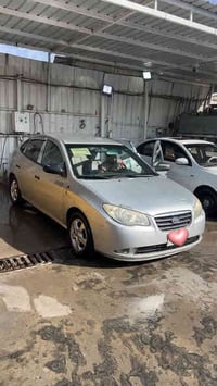 النتراء افانتي  2010  كصه جنطه متؤم بغداد سيارة نظيفه مناقصها برغي جدي...