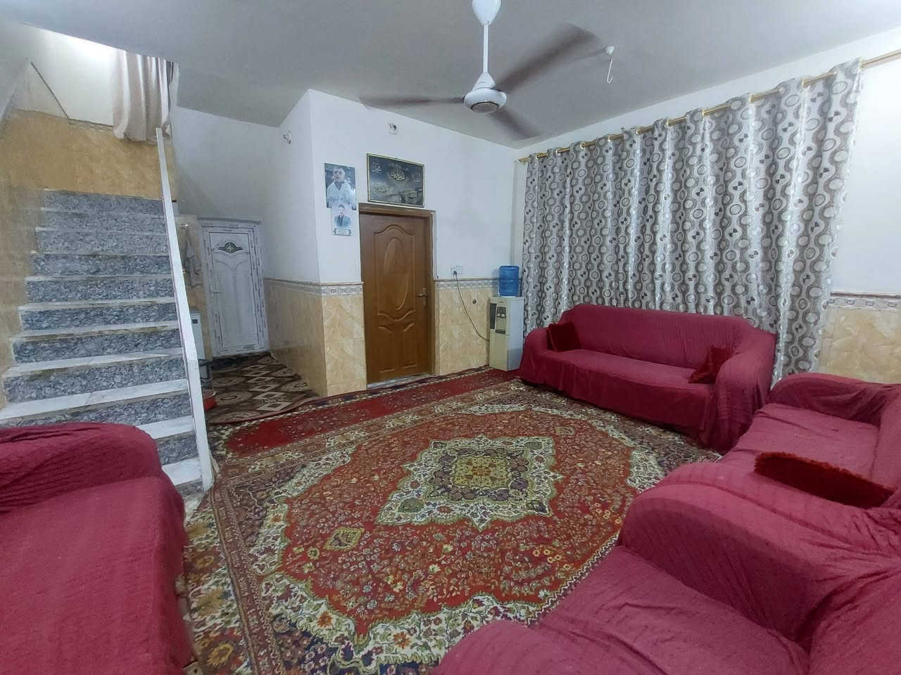 دار للبيع 125 متر حي ميسان قطاع 14 طابو صرف
ثاني قطعة عن الشارع العام الرئيسي (الكيات )
طابقين البناء كونكريت مسلح

الطابق الأول / غرفة وصالة وأستقبال ومطبخ وصحيات وطارمة

الطابق الثاني / 3 غرف وصالة وصحيات
السعر 235 مع المجال. .....ي

للأستفسار *********** واتساب أيضاً موجود
