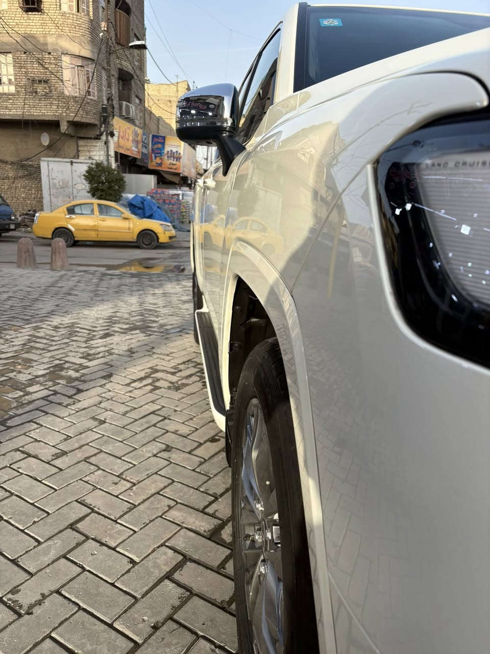 السلام عليكم
جكسارة 2023 vx للبيع 
السياره مكفوله كفاله عامه جديده بمعنى الكلمه 
ماشيه 16 أخت الزيرو 
السياره مغلفه ppf 
بالاضافه ان الجام بي عازل حراري لي جميع الجامات 
العنوان مدينه الصدر 
للاستفسار ***********
