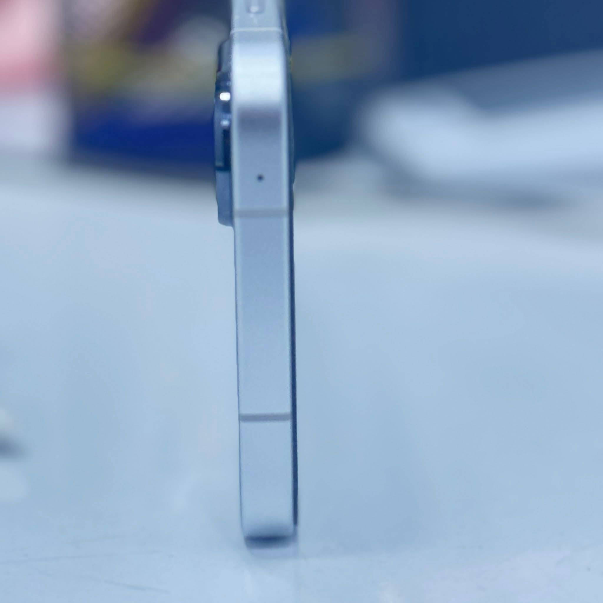 سلام عليكم بوكو f7 جهاز جديد كلش ذاكرته 256 بطاريته98 جهاز كلش نضيف يدعم 120بوبجي ارخص واحد اني ابيعه سعره 350شراي يتصل مكاني بغداد الحسينيه الراشديه ***********
