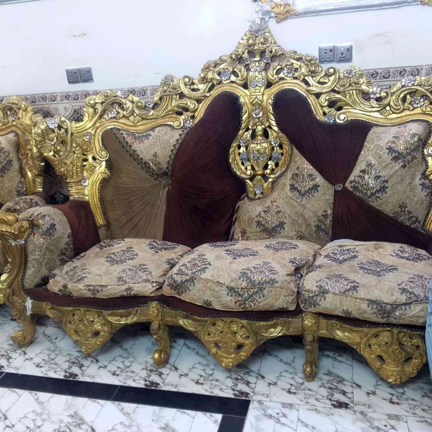 سلام عليكم تخم البيع مصري ١٠ مقعد ٧٠٠ بي مجال مكاني بغداد تخم مصري قوي هاذ رقمي ***********
