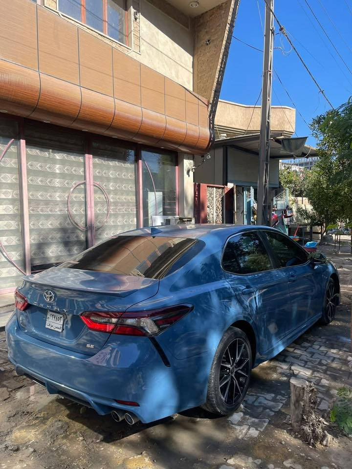 السلام عليكم
تيوتا كامري 2023 SE. وارد امريكي 

 بدون رقم تترقم جميع المحافضات في يوم واحد 

سياره موصفات ال SE معروفه 

سياره حادثه صبغ بنيد فقط 

ماشيه32 الف مايل

مكان السياره كربلاء 

السعر 183ورقه

غير متواجد ع فيس 

واتساب فقط او اتصل 

***********
