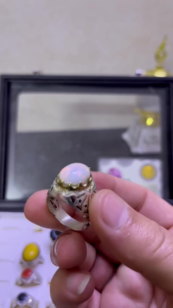 اوبال جميل ابيض السعر100


**إذا كنت صاحب هذا الإعلان وتريد حذفه لأي سبب، رجاءا أرسل رسالة إلى الدعم الفني**