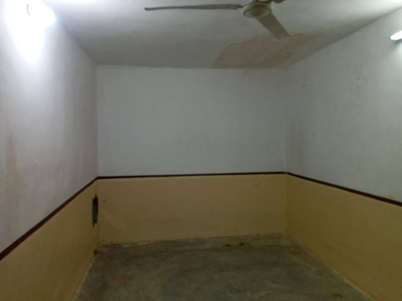 خانوویەکی زۆر هەرزان #نرخی_تەنها120گڵاومعمەلە

سلام علیکم

#خانووی_نایاب بۆ فرۆشتن ⛪💒
ناونیشان 📍کەلار _ ناحیەی ڕزگاری (سموود) 

🔴 گەڕەکی شاکەل 🏘️🌆🌃  
🔴ڕووبەری 6 بە 20 = 120 مەترە 📏📐
🔴 ڕێگەپێدانەوبەشەردی تەحویل 🖼️
🔴 شوێنێکی زۆۆر خۆش و دڵگیری هەیە. 
🔴 کامل ژوورەکانی 1.20 کاشییە ✅
🔴 ڕووی خۆرئاوایە 

🔴 ژوورەکانی ئەم خانووە پێکهاتووە لە ⬇️

🔵 میوان 🪑🚪
🔵هۆڵێک 🖼️
⚪ژوورێکی نوستن 🛋️🛏️
🔵ڕۆشنایی 🪟

بۆ زانینی نرخ 💵پەیوەندی بکەن بەم ژمارانەوە 📲📞📳

ئــــازاد***********
ئەیوب***********

دەتوانن سەردانی

#نوسینگەی_ئازاد_سموود بکەن 

ناونیشانی نوسینگە ◀️ ڕزگاری جادەی نێو بازاڕ 🛣️
🔴 سەرووی شارەوانی سموود. 🌆🏣
🔴 ڕیزی  شیرینی خانەی زانا🍹🏢

ئێوەی بەڕێزیش هەر موڵکێکتان هەبوو بۆ فرۆشتن یان ویستان بیکڕن دەتوانن ڕەسم و زانیارییەکانتان بنێرن بۆ ژمارە ڤایبەری 📳✅
