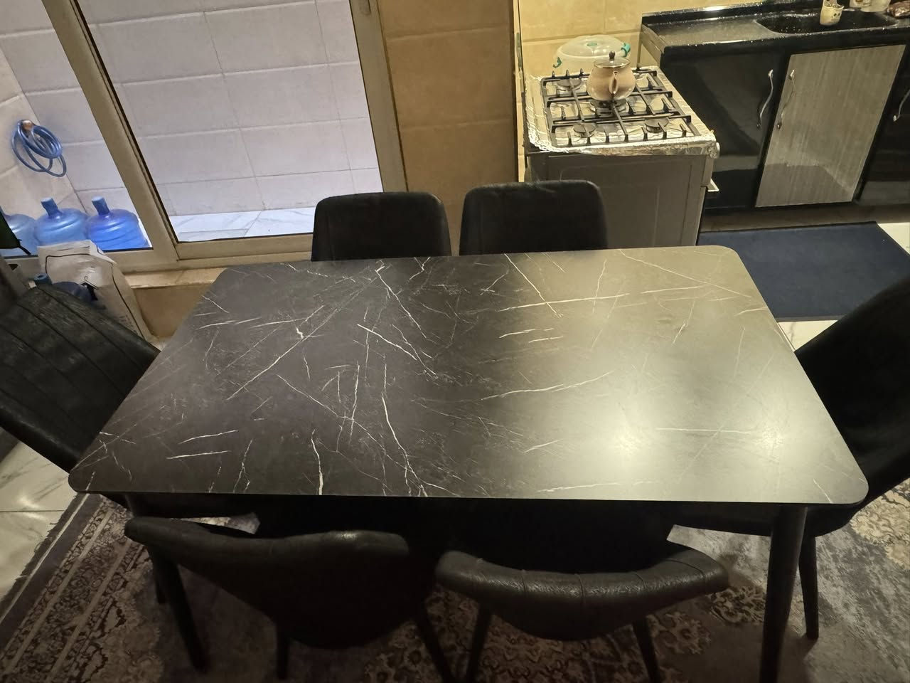 ميز للبيع نظيف ٦ كراسي ١٨٥


**إذا كنت صاحب هذا الإعلان وتريد حذفه لأي سبب، رجاءا أرسل رسالة إلى الدعم الفني**