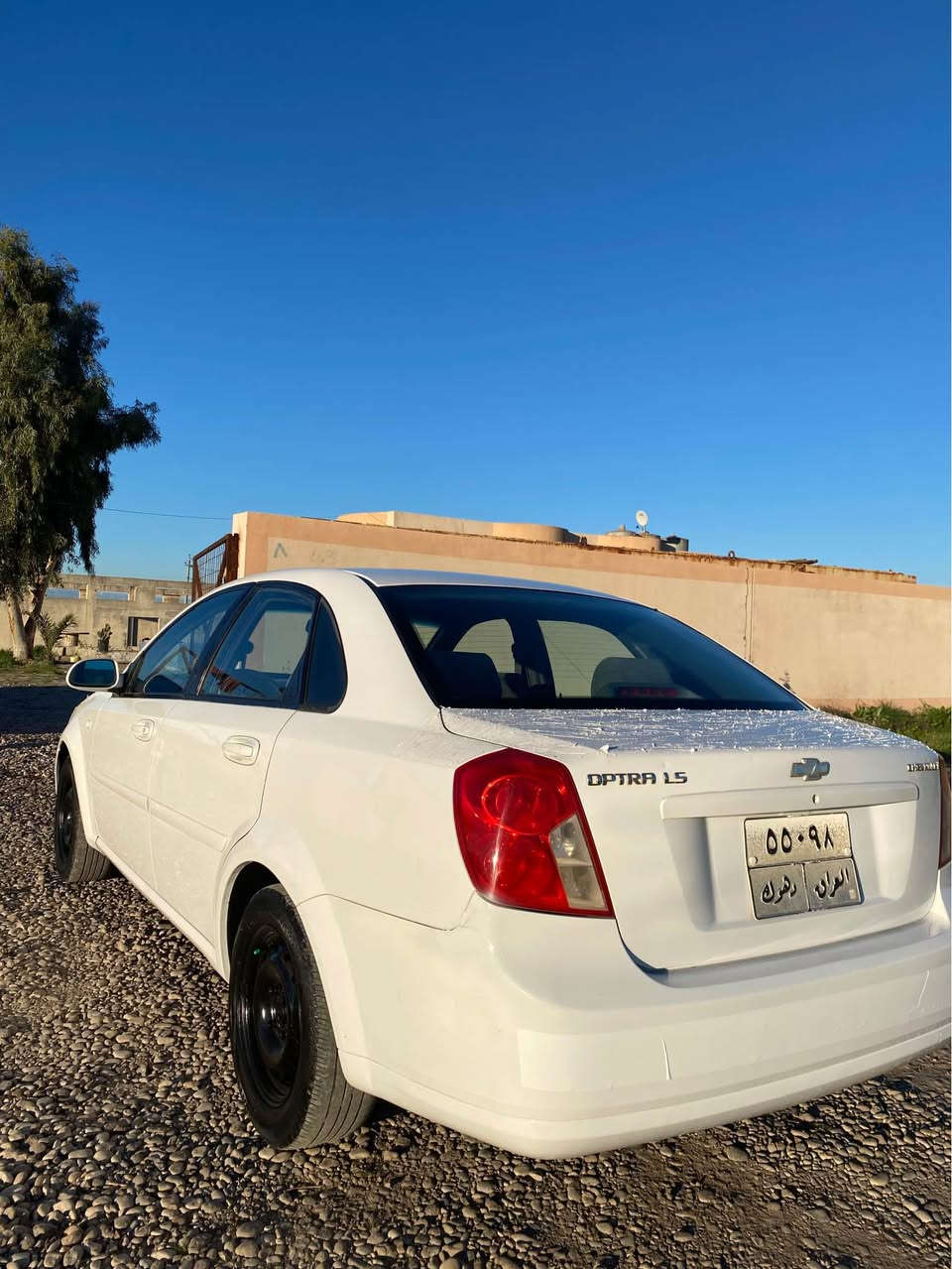 بو فروشتن شوفرليت 2009 گير عادي بي بوياغه تةنها تةزرةي هةيه توزيك دوسةي بوياغه گيرو مةكينةي بةشرته تحويل و غرامه بةشرته سنةوي تازه تةواو بوه سيارةكه زور جوانه تةخم بني خاوينه تةخم تايةي خاوينه تةقه و رةقةي نيه سيارةكه بي مسروفه سعر 66$ مجال بو زانياري زياتر پةيوةندي بكه به ز.م *********** اكر, نينوى
