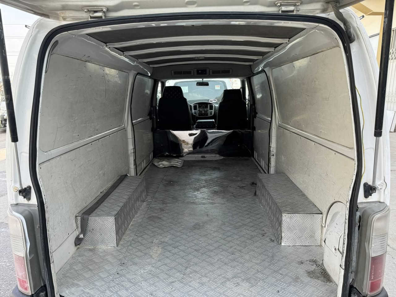 بؤ فرؤشتن ٢٠١٢ گاز تةبريد مةركةزى گير مةكينة ئةكسل بةشةرتة  ***********
