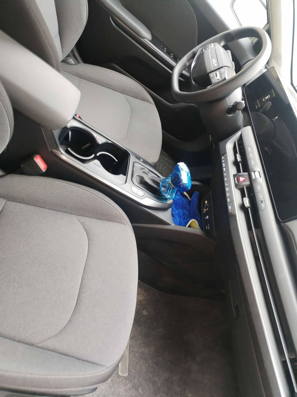 سلام عليكم كيا كي فور ٢٠٢٥ حادثهة مضح بلصور جاملغ امامي وصارت بيهة طخة بلعراق شوية بلجنطة موضحة بلصور سيارة جديدة لستفسار *********** مكاني بغداد الغزالية السعر ١٧٠ مجالة صبيط
