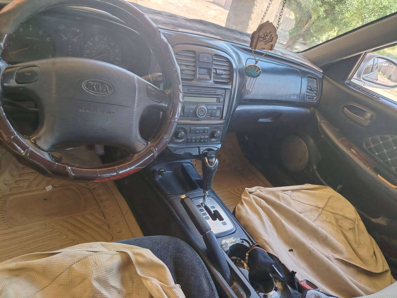 سلام عليكم
لبيع سوناتا وفود أمريكي موديل 2002 كير ومكينه نضيفات تخم تاير وباتري جديد  سيارة نضيفه مناقصه شي سننر لك رموت محرك 2400 رقم بغداد تحويل ثاني يوم سعر 60 وبيه مجال

مكان بابل القاسم
***********
