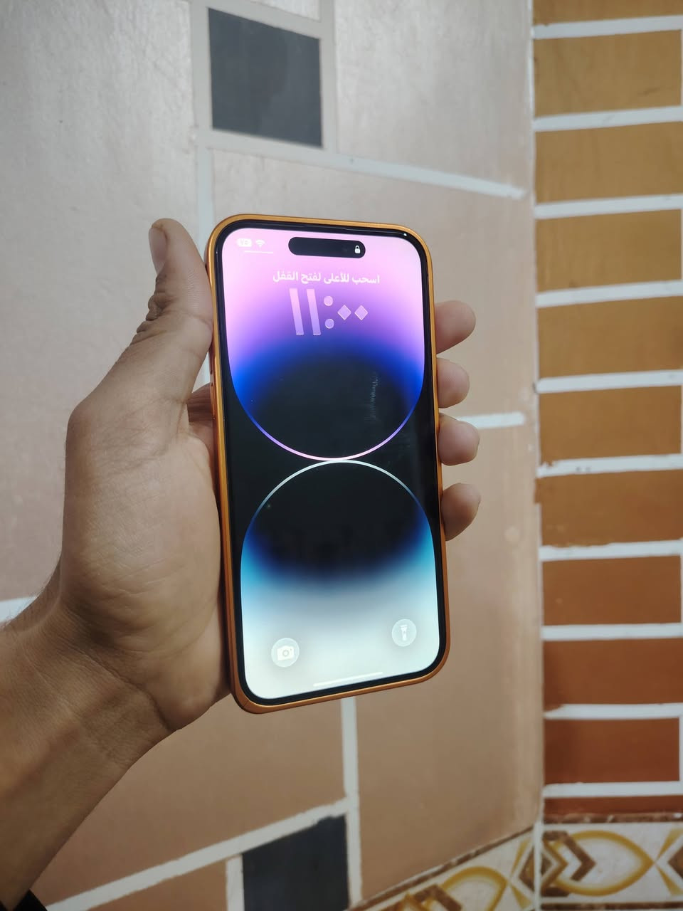 ايفون ١٤ برو ماكس سعر ٧٧٥ وبيه مجال
ذاكرا ٢٥٦ 
نموذج M الاصلي النسخه العالميه 
خطين 
مكفول كفاله عامه فقط ضهر مكسور 
مكاني ناصرية سيددخيل 
رقمي *********** متوفر واتساب
