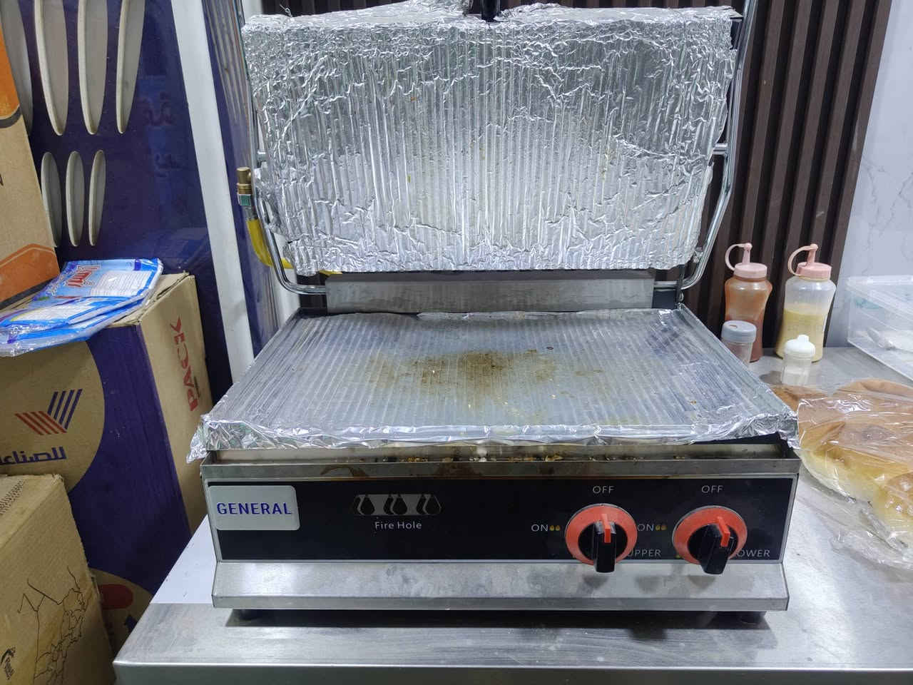 غراض كافتيرا للبيع
للأستفار واتساب اتصال ***********

◾ السعر : اتصل و ما نختلف 

الغراض شوفت عينكم نضيف اخو الجديد
ثلاجة 
كاونتر سنك 
ميز كاشير 
حماية
ميز المنيوم سلستيل 
كابسه 
عجانه 
3 قنينه
طباخ فلافل بركر
شافطه
3 عدد ميز
9 كراسي
كريل بركر
جامخانه
