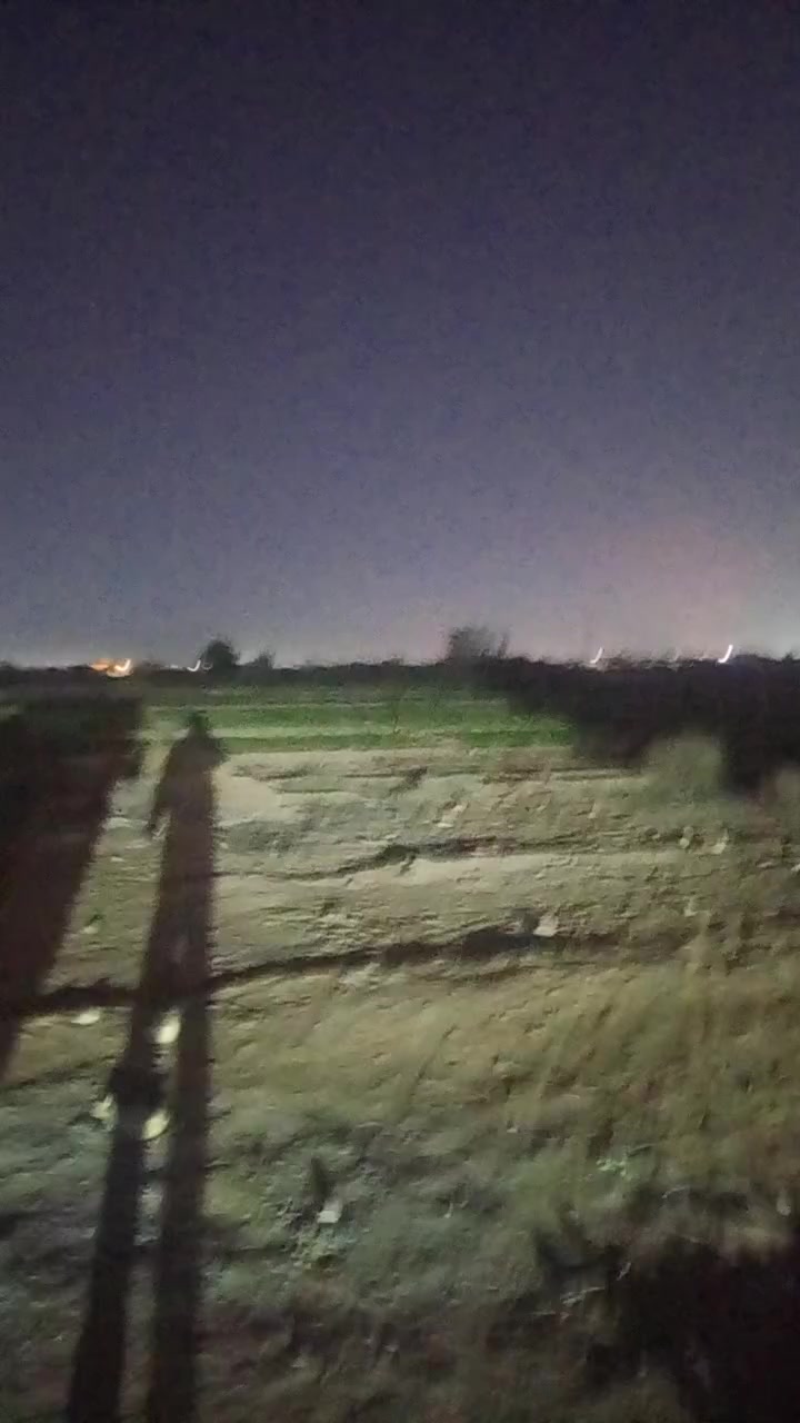 السلام عليكم وياكم اخوكم مقاول ابو حسن بيوتي المقاولات والكراستا وعمل عنواننا بغدادي***********
