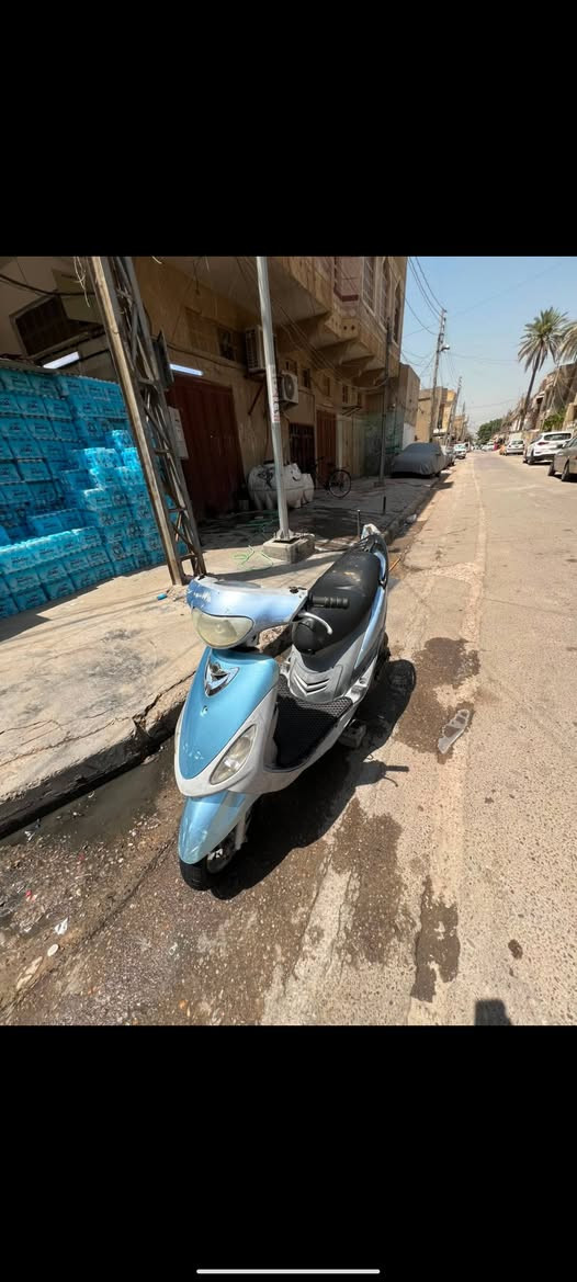 السلام عليكم ماكس منغولي للبيع دراجه بلاديه وما بيها نقص برغي كامله كلها ب500وبيها مجال مكاني البياع***********
