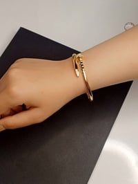 هدية مجانية • توصيل المحافظات • بغداد