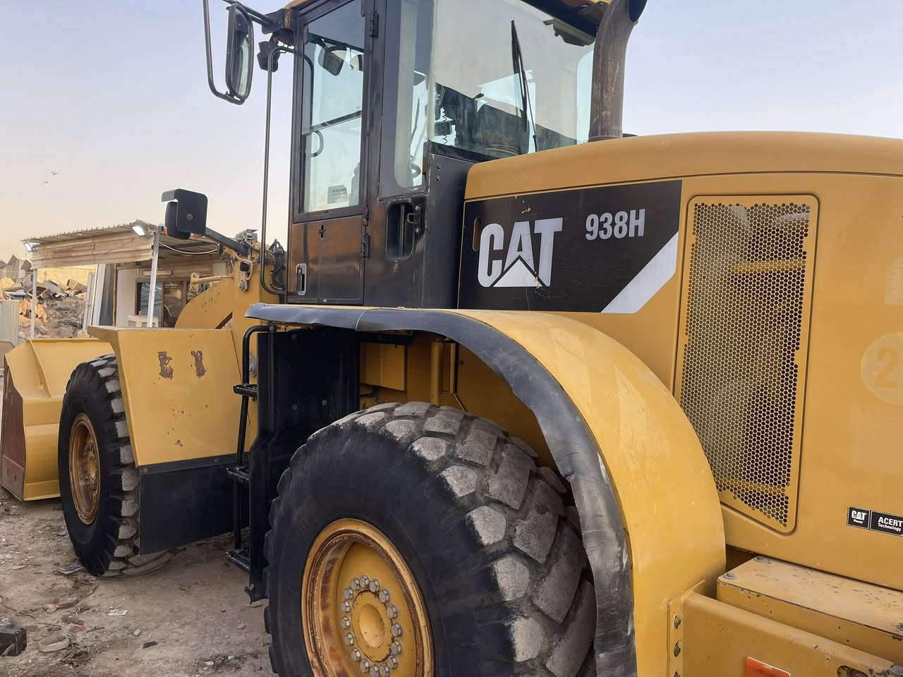 عندي شفال كتر h ٩٣٨
موديل ٢٠١٠ 
دخول جديد 
منفيس بصرا 
مابي سبوخ 
كلو بشرت 
*********** واتساب
كورك***********
مكن اربيل
