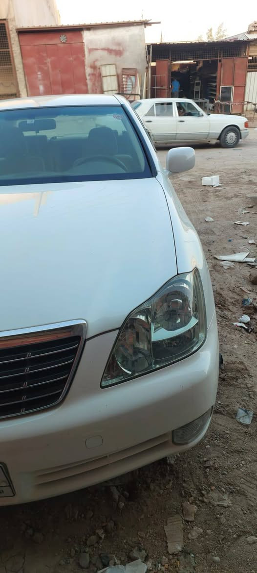 شاهينه 2005 ادوات
فول مواصفات عدا الجلد 

فتحه ثلاجه 

3 قطع تبريد 3 بردات 

مكفولة كفاله عامه جديده 
ماشيه 45 ألف 

بيه تصليح ب داير الجنطه 

سعر 62 بيه مجال 

***********

مكان فلوجه
