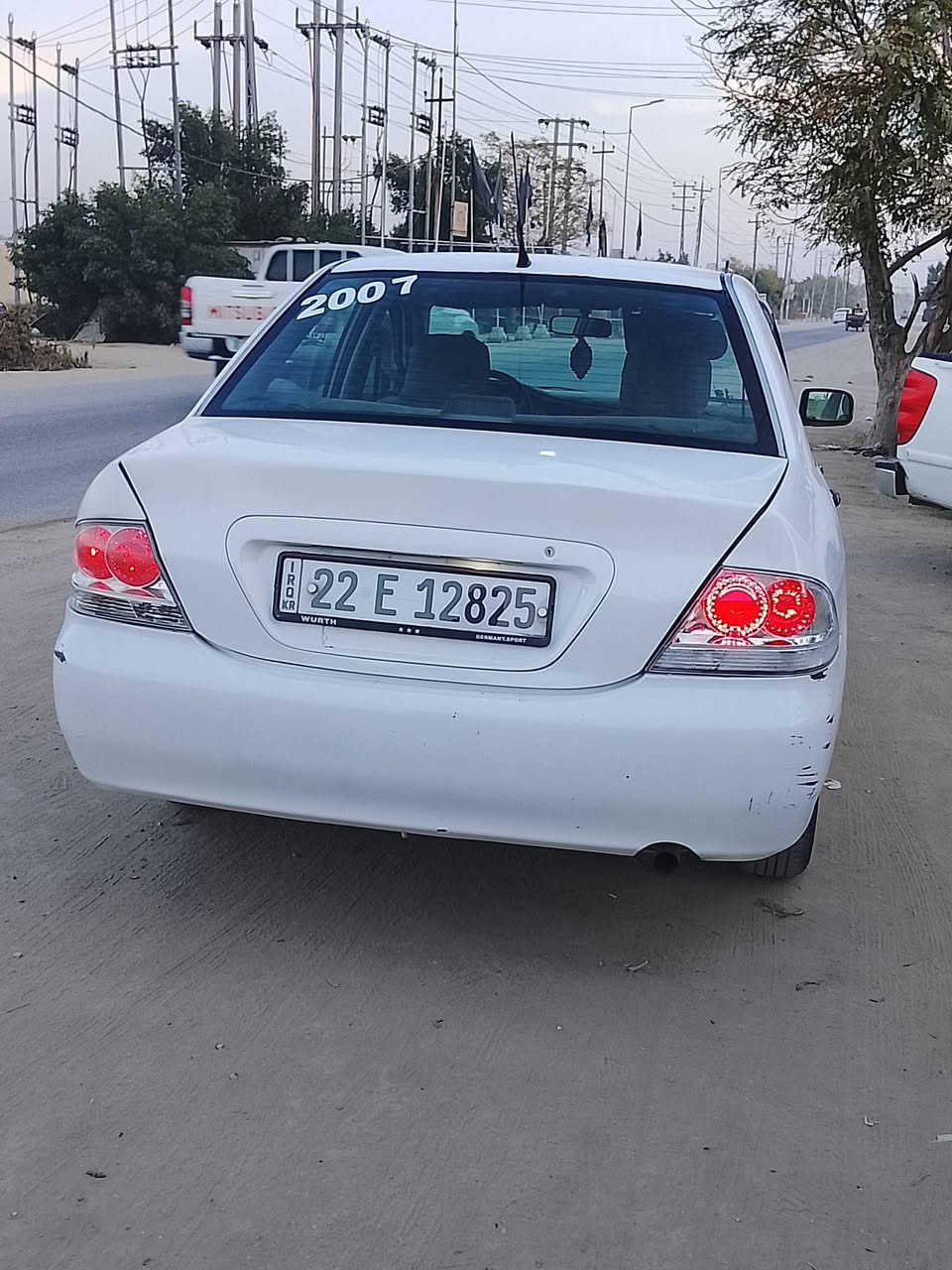 سلام عليكم لانسر مسبوشي 2007مصبوغه حزام بدون ضربه وبدون دواخل سعر74,وبيه مجال تريد وكاله تريد تحويل 
***********
