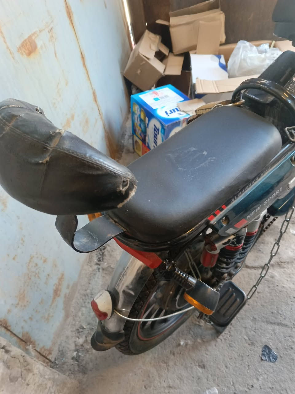 سلام عليكم 
دراجه حجم 20 
نظافة 90%
بطاريات 4 ع الفحص 
250 وبيها مجال 
البياع 
***********
