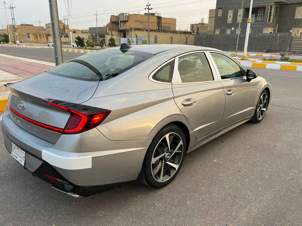 السلام عليكم 
س
هونداي سوناتا 2021 أمريكي كفاله عامه معوقين بغداد وكالة عامه شرط 
موصفات فول للاخير بصمه تشغيل بصمه جنطة بصمه ابواب شاشة جبيرة كامره تحكم فول مثبت سرعة اوتو هولد أربع انظمه قيادة سايد بريك دكمه اشاره بلمرايه مانع تصادم قيادة ذاتيه تبريد خلفي لايت زنون بلاد بك لايت لد + لد امامي ترحيب تبريد بينانو كشنات جلد +كهربائية كشن حضن تدفئه بلكشن رادارات جانبيه +اماميه 
ماشيه 55 سيارة جديدة كارتون ع وضع شركه 
محرك كير حداديه تبريد كله مكفول 
السعر 160 وبيها مجال الشراي يتصل وبلخدمه 
*********** مكان السيارة ناصريه مركز
