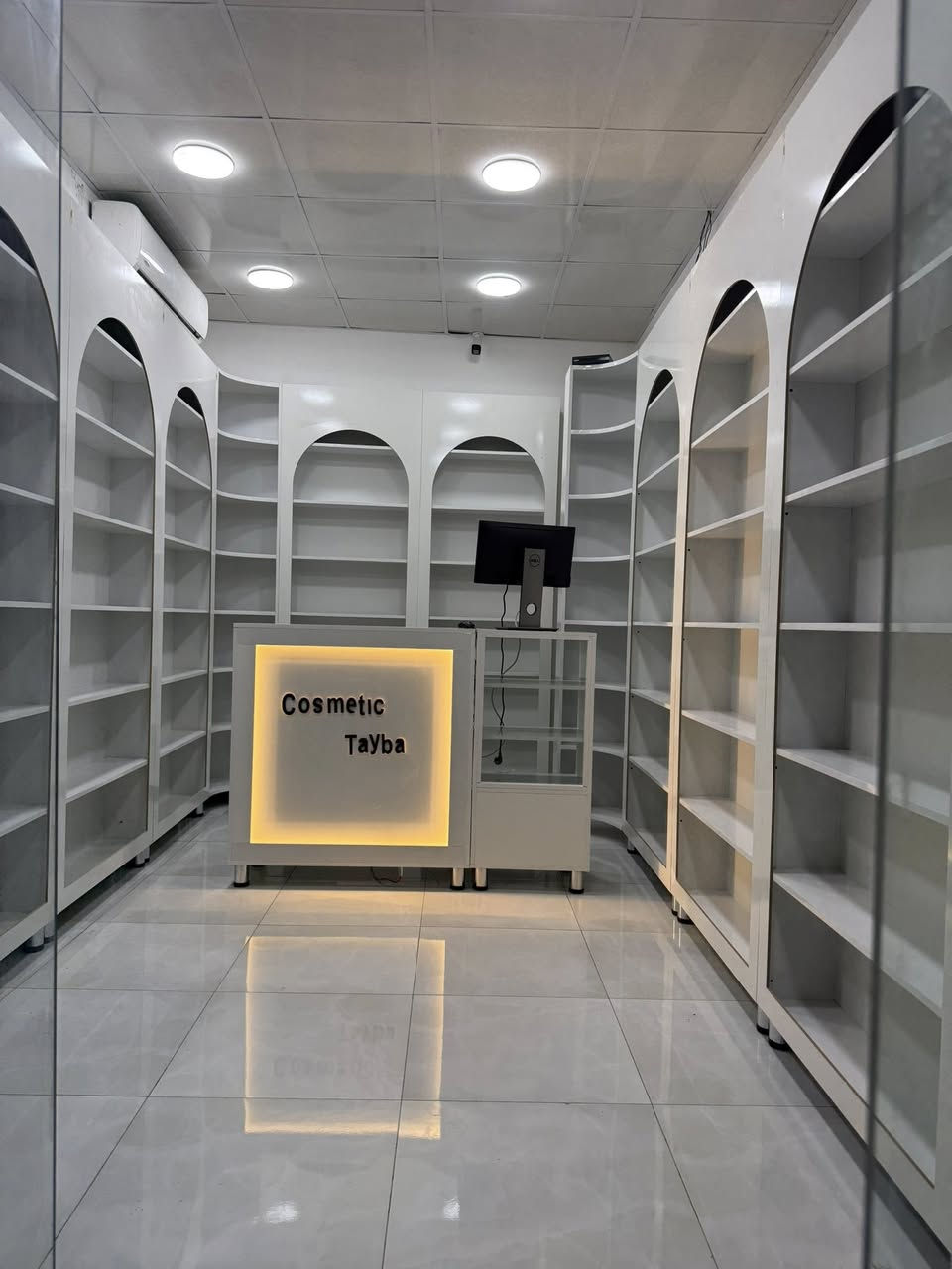 للبيع بعدهم جدد بدون ستعمال  بغداد الدورة 

0773 948 8088
