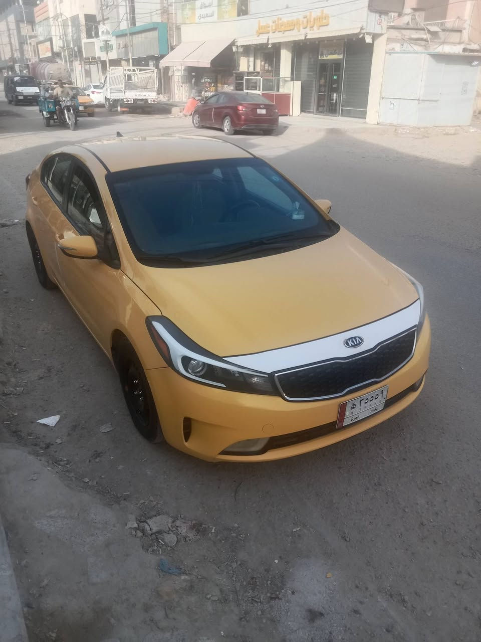 السلام عليكم كيا فورتي موديل ١٧ السياره ليبل واحد كله بدون تبديل كير مكينه تبريد تخم تير باتري جديد السياره نظيفه جدا رقم بغداد سنويه ٢٨ بااسمي السياره تحويل مباشر مكان السياره بابل المركز ماشيه ١٤١ الف السعر ١٢٥ ورقه رقم الهاتف*********** واتساب بيه الرقم. بدون ايرباك السياره
