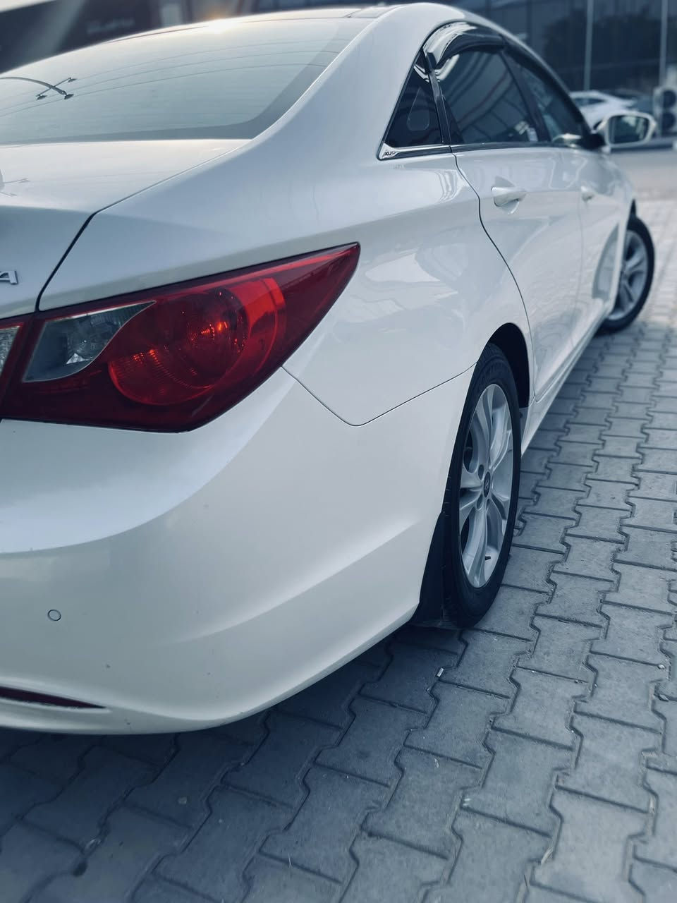 السلام عليكم
سوناته خليجي للبيع موديل 2011
كفاله عامه فول موصفات عدا البصمه
السعر 122مع المجال 
اي استفسار عل هذا الرقم ***********
