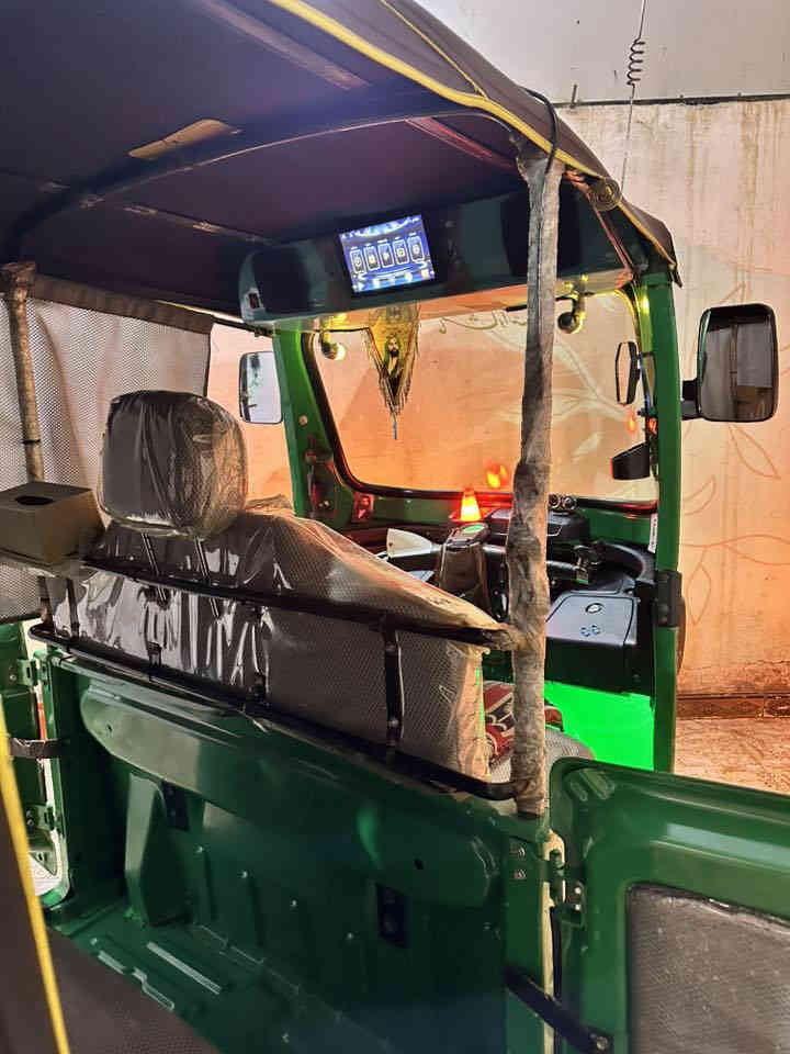 سلام عليكم تكتك مال  جناي مكينة كفاله البدي نضيف شوف العين مديل 20\22تكتك جاهزه كبل الشارع
السعر 8600ملاين
رقم الهاتف:***********
العنوان شط العرب المو شراي لا يتصل
