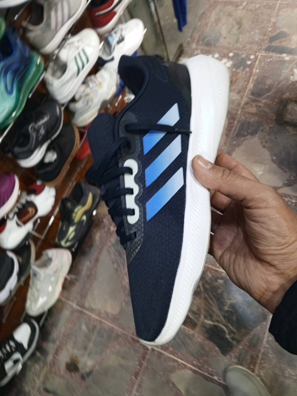 اديداس وامبرو قياس ٤٦ سعر القطعه الواحده ٤٠ مع التوصيل باله مستخدم


**إذا كنت صاحب هذا الإعلان وتريد حذفه لأي سبب، رجاءا أرسل رسالة إلى الدعم الفني**