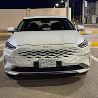 كيا موديل k8 2022 ( كوري ) محرك 2500  مكفولة بصمة  تشغيل عن بعد مقاعد ...