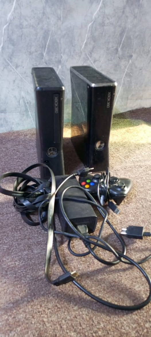 بلاي اكس بوكس 360 شغال للبيع
العنوان بصره حيانيه دور الشرطه رقم الهاتف 
***********
