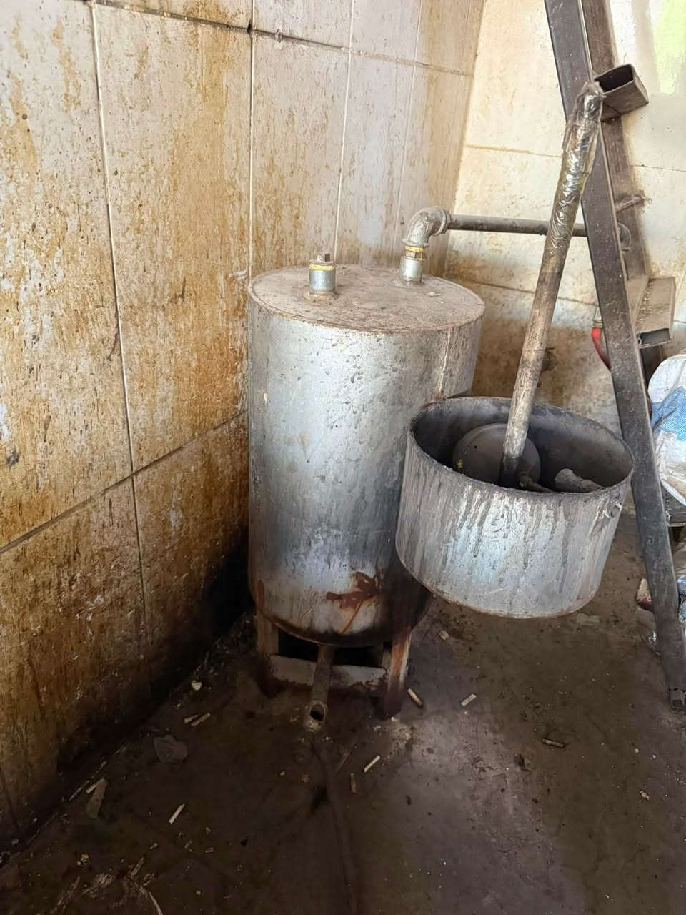 للبيع متواجد واتساب ***********
