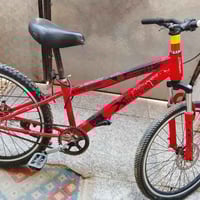 بايسكل للبيع حجم 24 سعره 35الف وبي مجال مكاني بغداد الدوره الرقم 07842...